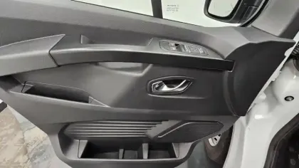 Photo 25 Renault Trafic  FGN L2H1 3000 KG BLUE DCI 130