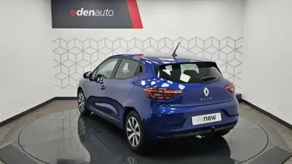 Photo 7 Renault Clio  E-Tech hybride 145