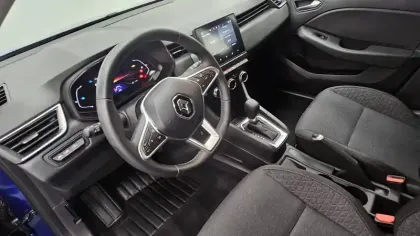 Photo 26 Renault Clio  E-Tech hybride 145