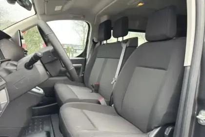 Photo 11 Peugeot Expert  CA FIXE M BLUEHDI 180 S&S EAT8