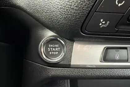 Photo 23 Peugeot Expert  CA FIXE M BLUEHDI 180 S&S EAT8