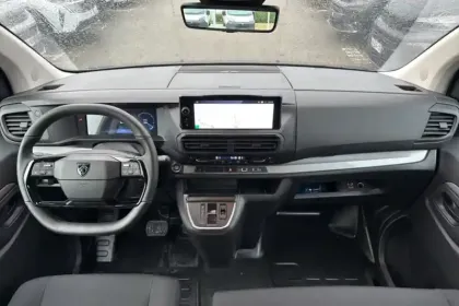 Photo 15 Peugeot Expert  CA FIXE M BLUEHDI 180 S&S EAT8