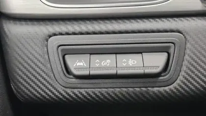 Photo 44 Renault Captur  TCe 140 EDC - 21B