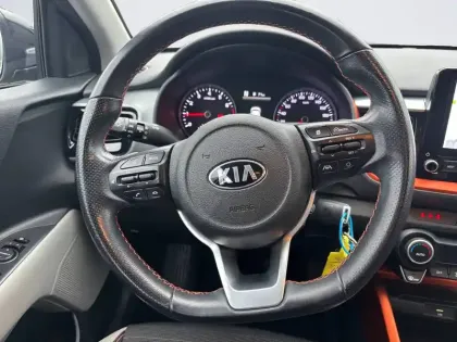 Photo 11 Kia Stonic  1.0 T-GDi 100 ch MHEV iBVM6