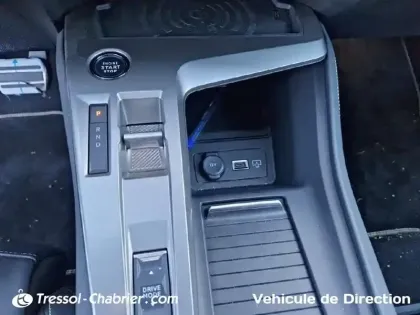 Photo 9 Peugeot 408  Electrique 58 kWh 210 ch
