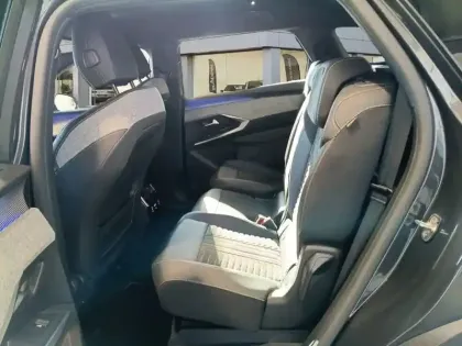 Photo 9 Peugeot 5008  Hybrid 136 e-DCS6