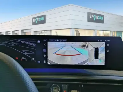 Photo 18 Peugeot 5008  Hybrid 136 e-DCS6