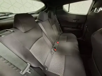 Photo 19 Toyota C-HR  Hybride 2.0L