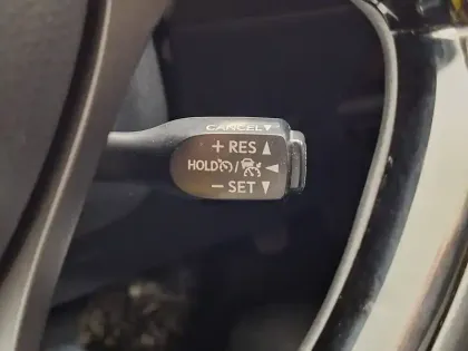 Photo 38 Toyota C-HR  Hybride 2.0L