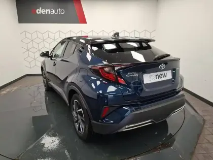 Photo 8 Toyota C-HR  Hybride 2.0L