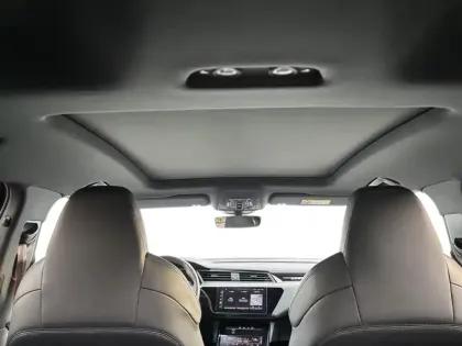 Photo 33 Audi Q8 E-Tron  Sportback 55 408 ch 114 kWh Quattro