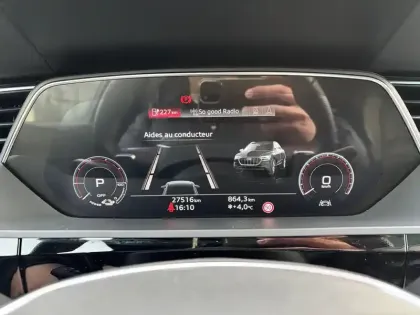 Photo 21 Audi Q8 E-Tron  Sportback 55 408 ch 114 kWh Quattro