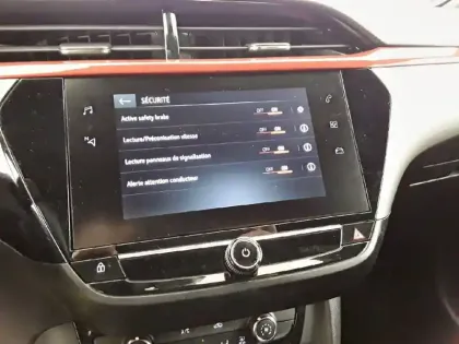 Photo 19 Opel Corsa  1.2 Turbo 100 ch BVM6