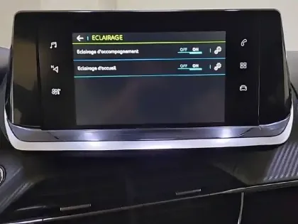 Photo 22 Peugeot 208  Electrique 50 kWh 136ch