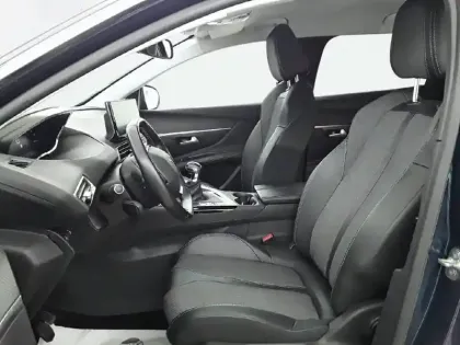 Photo 10 Peugeot 3008  Puretech 130ch S&S BVM6