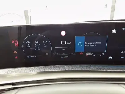 Photo 9 Peugeot 5008  Hybrid 136 e-DCS6