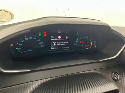 Photo 9 Peugeot 208  Electrique 50 kWh 136ch