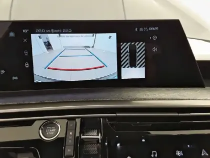 Photo 18 Peugeot 3008  Hybrid 136 e-DCS6