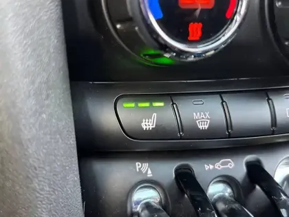 Photo 21 Mini Mini Hatch 3 Portes Cooper SE 184 ch