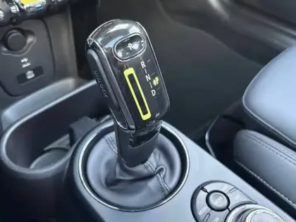 Photo 11 Mini Mini Hatch 3 Portes Cooper SE 184 ch