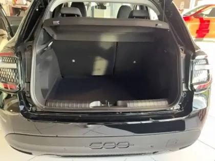 Photo 6 Fiat 600 e 54 kWh 156 ch