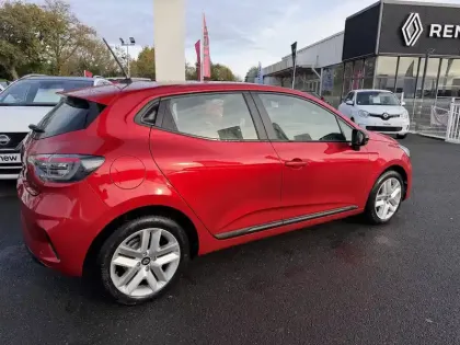 Photo 36 Renault Clio  E-Tech full hybrid 145 ch GSR2