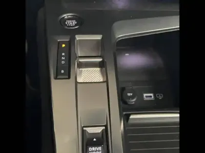 Photo 15 Peugeot 308  PHEV 225 e-EAT8