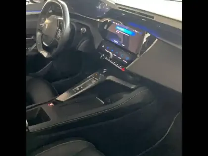 Photo 12 Peugeot 308  PHEV 225 e-EAT8