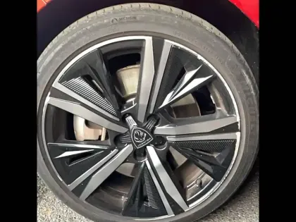 Photo 7 Peugeot 308  PHEV 225 e-EAT8