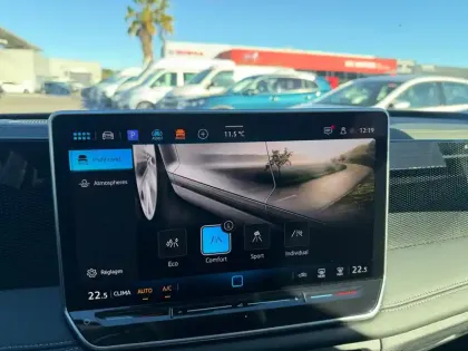 Photo 20 Volkswagen Tiguan  2.0 TDI 150ch DSG7