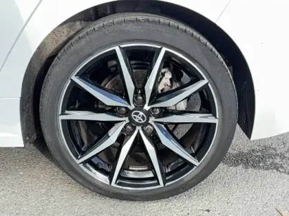 Photo 8 Toyota Corolla  Hybride 196ch