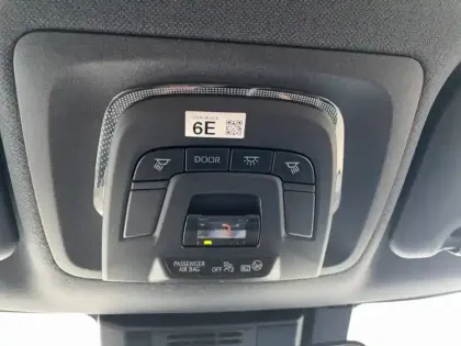 Photo 22 Toyota Corolla  Hybride 196ch