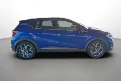 Photo 13 Renault Captur  E-Tech full hybrid 145