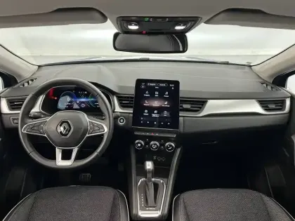 Photo 41 Renault Captur  E-Tech full hybrid 145