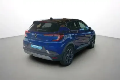 Photo 12 Renault Captur  E-Tech full hybrid 145