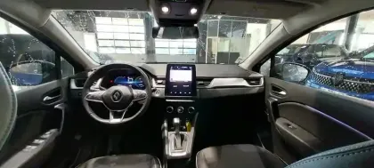 Photo 4 Renault Captur  E-Tech full hybrid 145