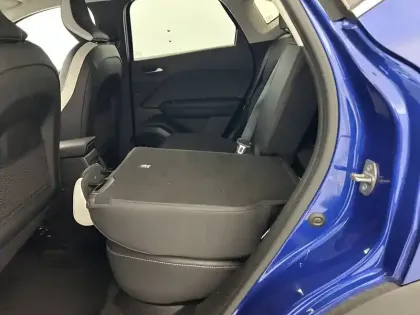 Photo 42 Renault Captur  E-Tech full hybrid 145