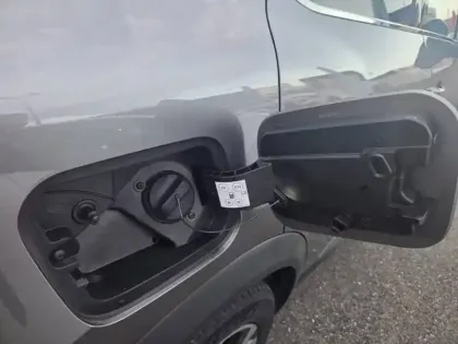 Photo 19 Renault Captur  TCe 140 - 21B