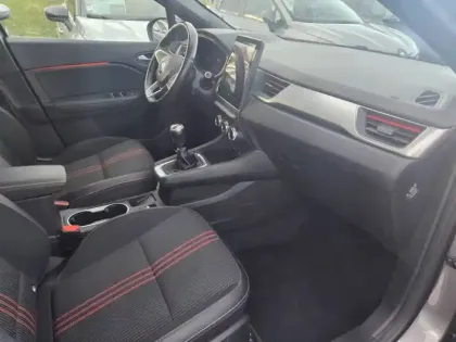 Photo 11 Renault Captur  TCe 140 - 21B