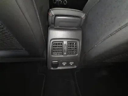 Photo 29 Renault Captur  TCe 140 - 21B