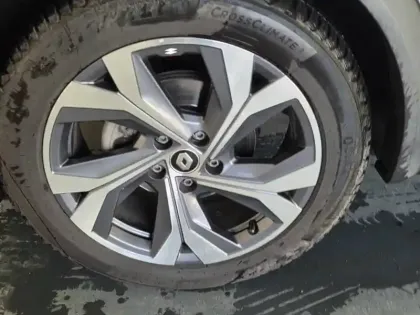 Photo 36 Renault Captur  TCe 140 - 21B