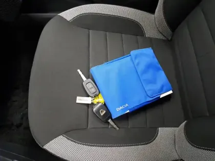 Photo 40 Dacia Lodgy  Blue dCi 115 7 places