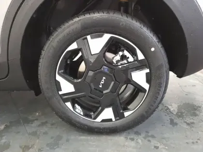 Photo 41 Kia Stonic  1.0 T-GDi 115 ch MHEV DCT7