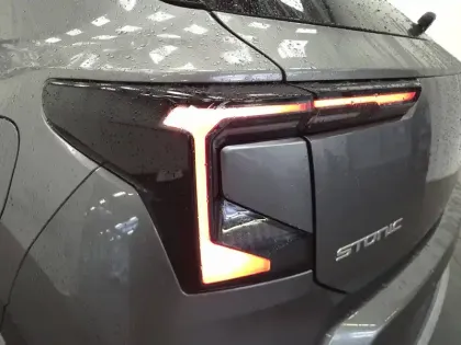 Photo 20 Kia Stonic  1.0 T-GDi 115 ch MHEV DCT7