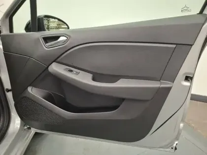 Photo 22 Renault Clio  TCe 90