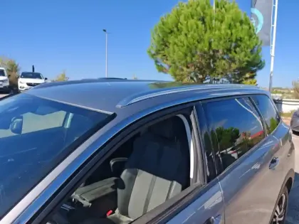 Photo 17 Peugeot 5008  PureTech 130ch S&S BVM6