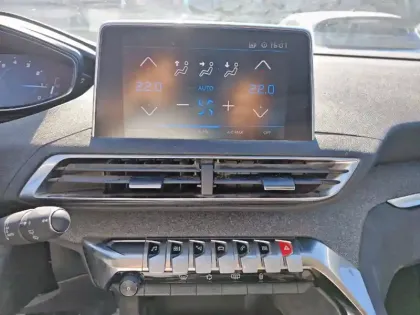 Photo 7 Peugeot 5008  PureTech 130ch S&S BVM6