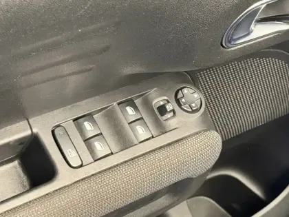 Photo 17 Citroën C3 Aircross  BlueHDi 110 S&S BVM6