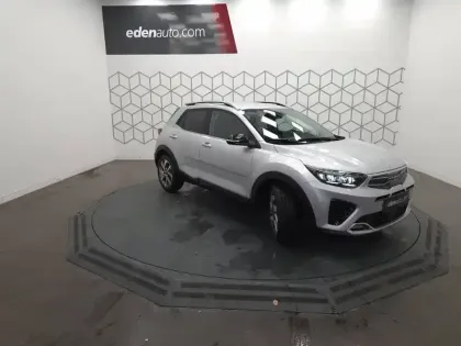 Photo 6 Kia Stonic  1.0 T-GDi 100 ch DCT7