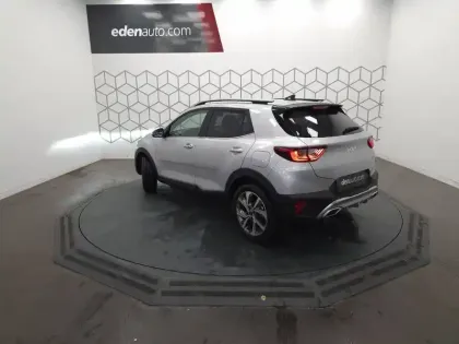 Photo 23 Kia Stonic  1.0 T-GDi 100 ch DCT7